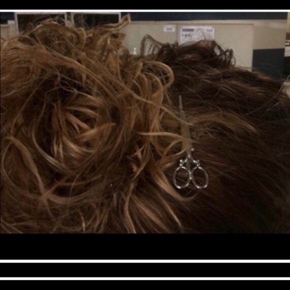 Brand New pair (2 piece) of scissor hair pins! - Picture 2 of 3